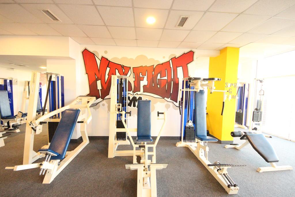 Menada Grand Kamelia Apartments Pantai Sunny Bagian luar foto