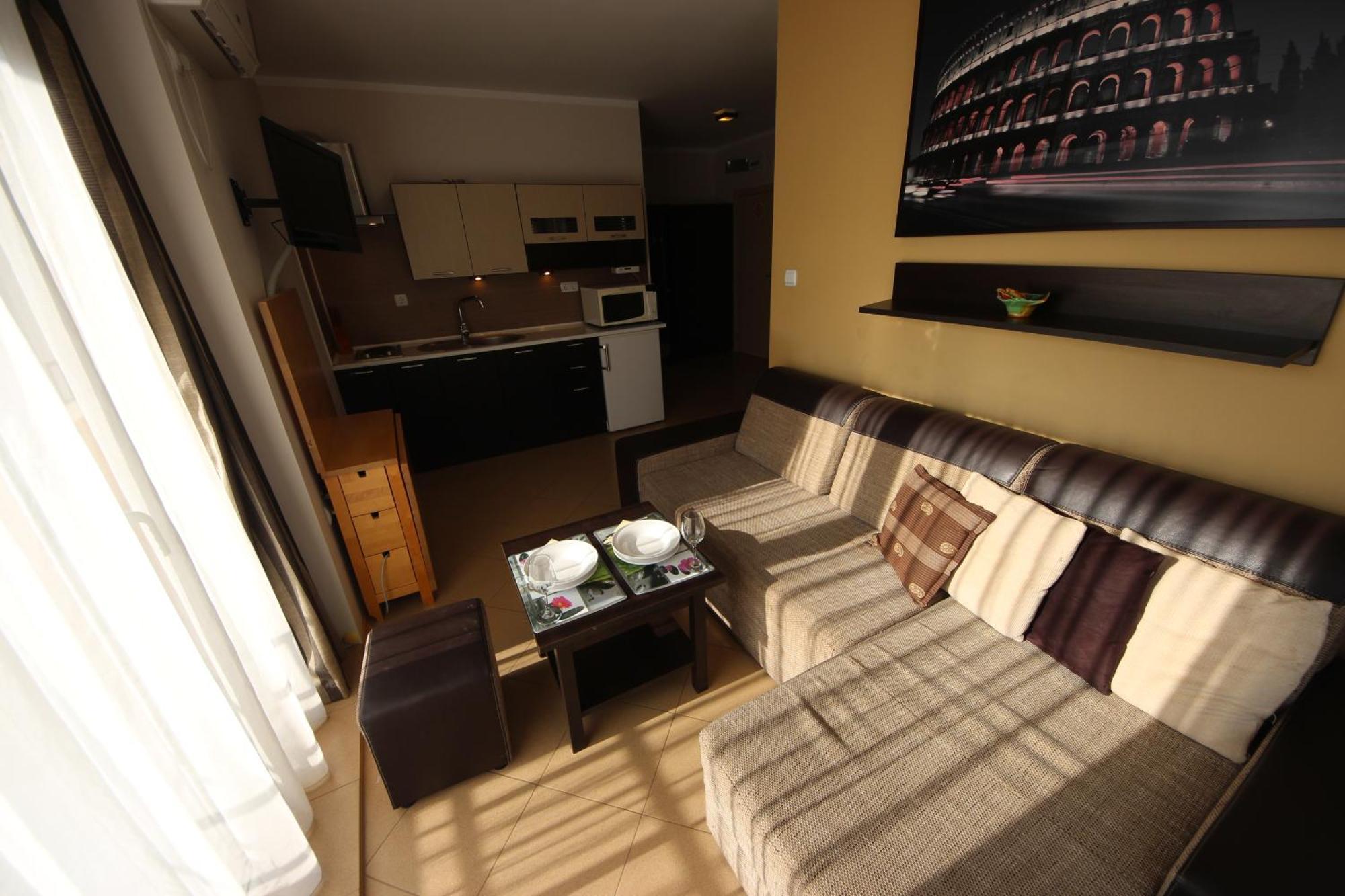 Menada Grand Kamelia Apartments Pantai Sunny Ruang foto